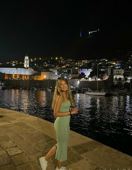 elsbels24 model nice photos