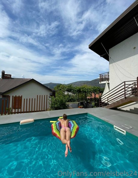 elsbels24 exclusive pornstar img