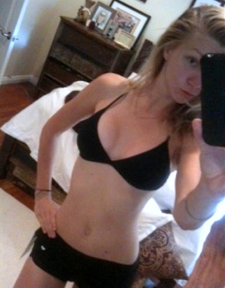 Heather Morris model nude archive