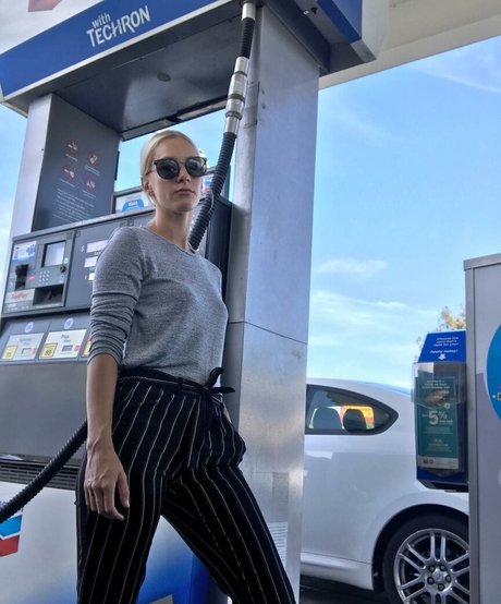 Heather Morris pornstar free img