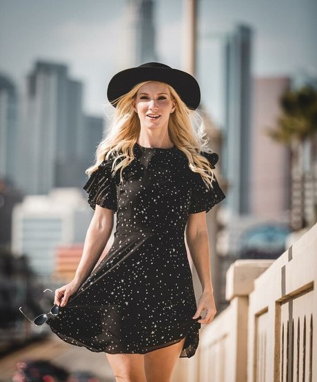 Heather Morris star top archive