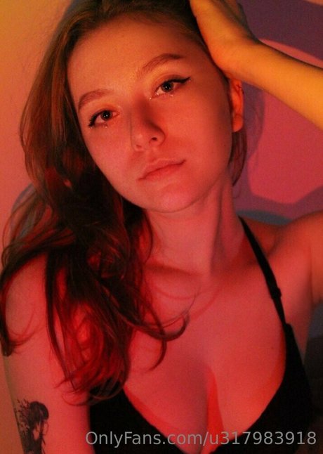 celebrity hannah montana hd actress images