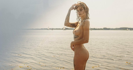 tits onlyfans hot img