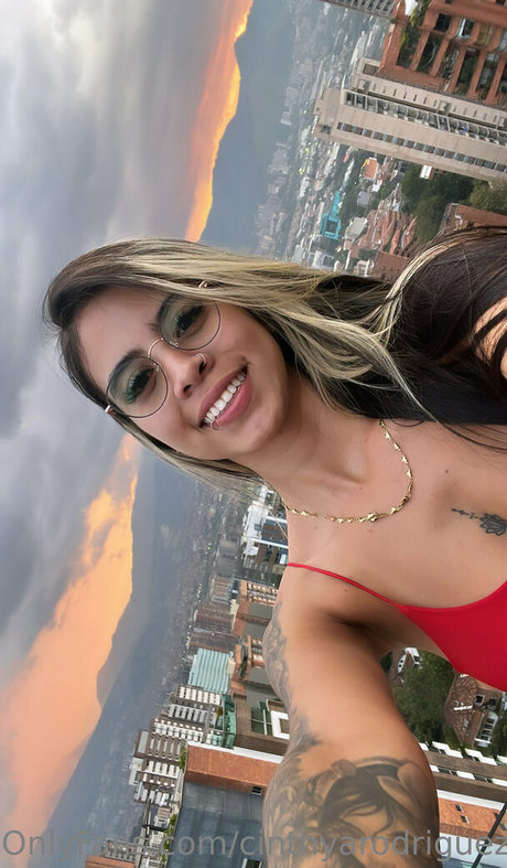 cinthyarodriguez model nice photo