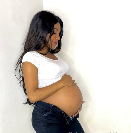 whiitneey actress img