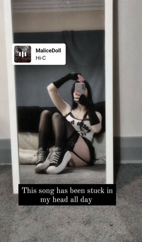 abandonederis nude star galleries