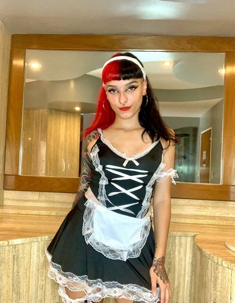 emmablackkfree free star pictures