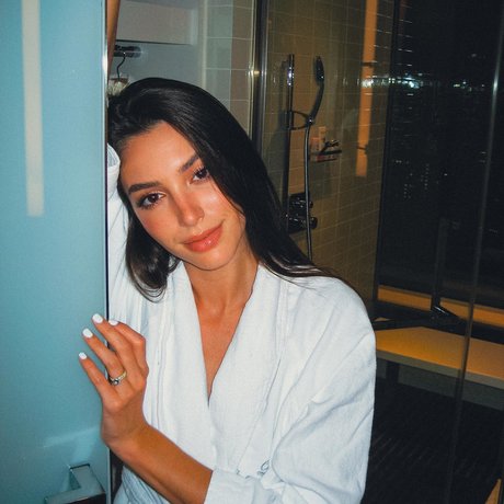 Celine Farach nudes star images