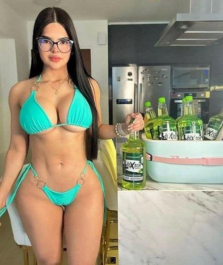 Kimberly Delagdo Alvarez pornstar high quality pics