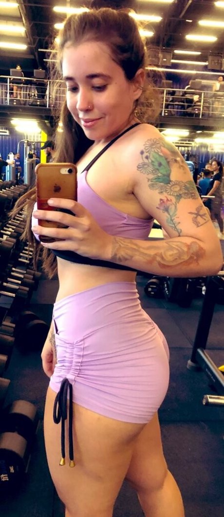 Gabriela Couto nice actress img