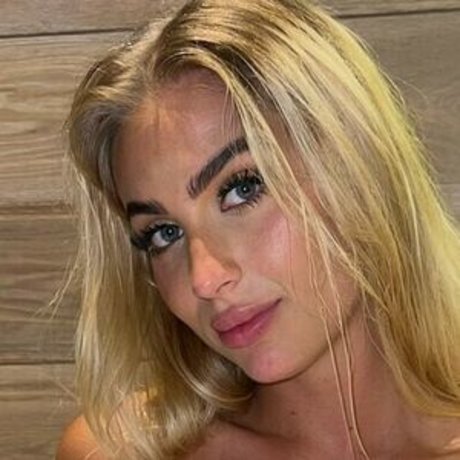 Erin Mia James pretty model photos