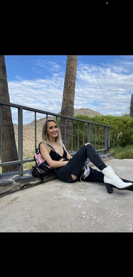 sexysav7 exclusive model pics