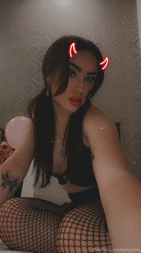 shemale outdoor onlyfans free sexy images