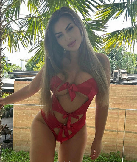 missninavip best model galleries