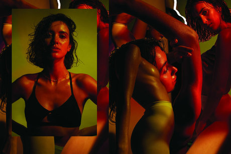 wolfishglow model hd photo