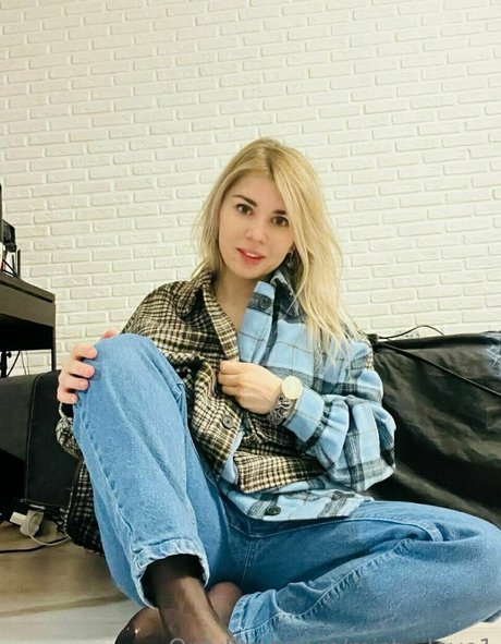 misty love1 sexy pornstar picture