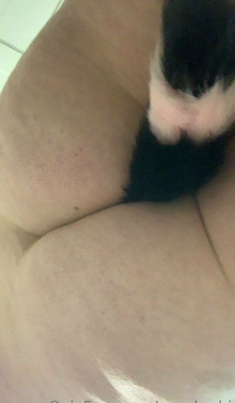 peachyrhi xxx actress pictures