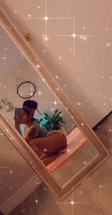 Elusivemulatto pornstar hot img