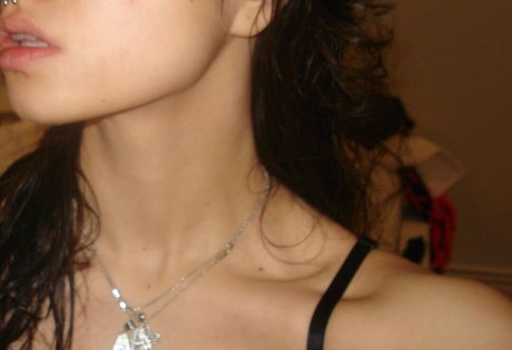 Ari Abdul model erotic photos