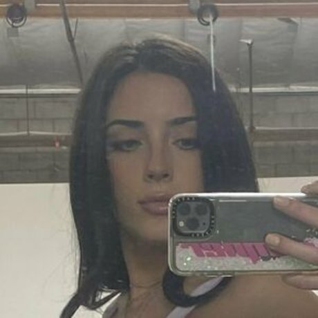 sumnerstroh porn model image