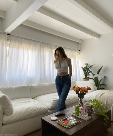 Madeleine Byrne hot pornstar photos