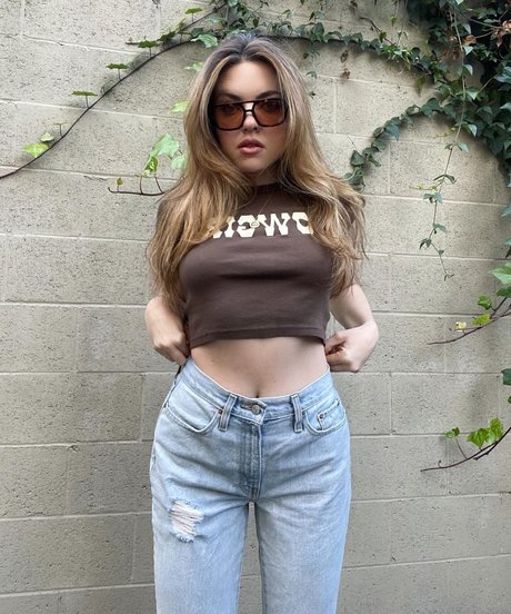 Madeleine Byrne art actress gallery