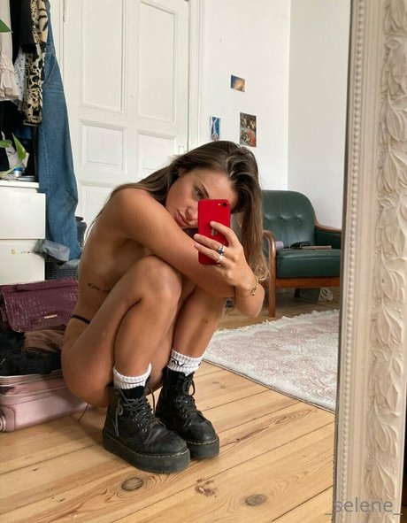 seleneafc star pretty galleries