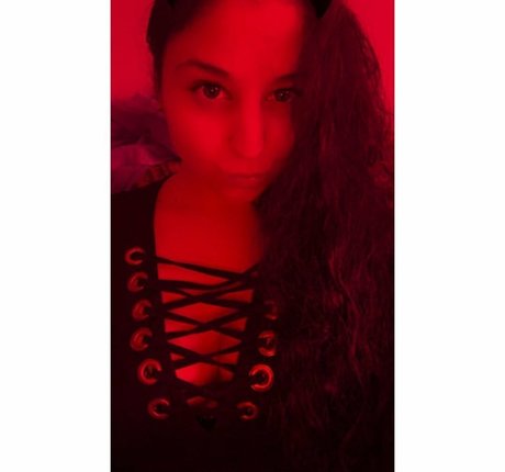 little__satan__lady sexy actress picture