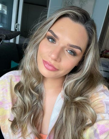 Lana D free star picture