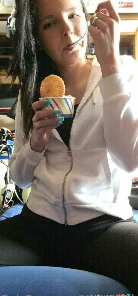 sweet lollypopgirl star erotic photo