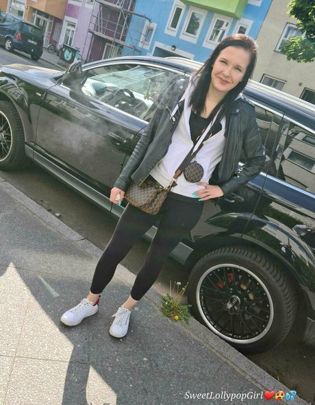 sweet lollypopgirl nice model photos