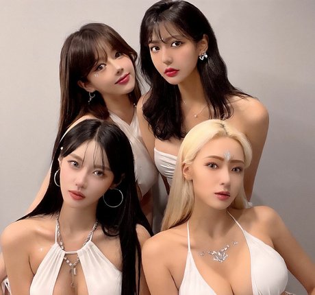 Foxylicious star top images