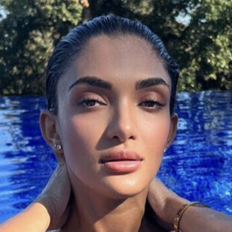 Nadiya Khan exclusive model image