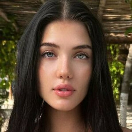 Alina Enero pornstar hot pic