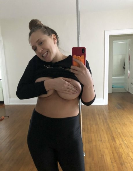 kagneylinn star hot images