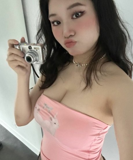 Vicki Mranrr xxx pornstar img