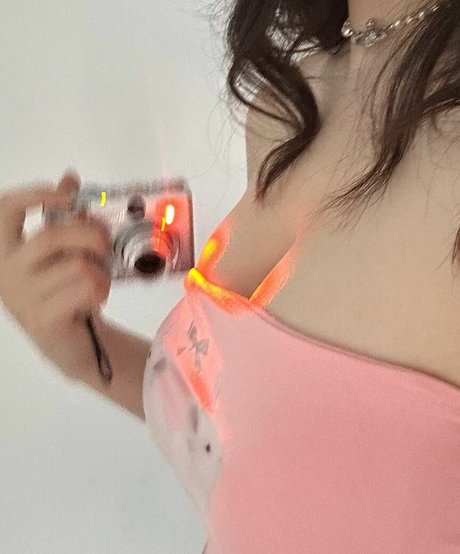 Vicki Mranrr pretty model photos