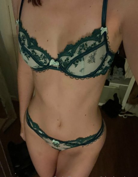 skinny milf onlyfans free porn pics