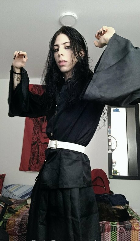 atheneoo model nude gallery