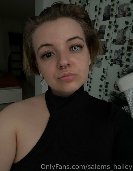 flat chested onlyfans beautiful picture