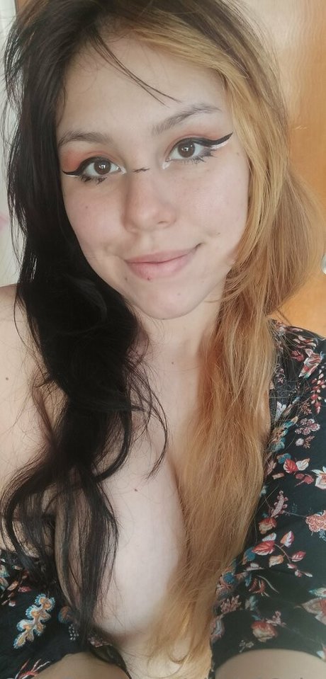 alrak66elocin model xxx photo