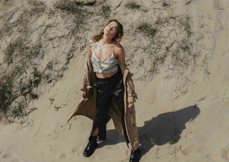 poly luna pornstar beautiful pics