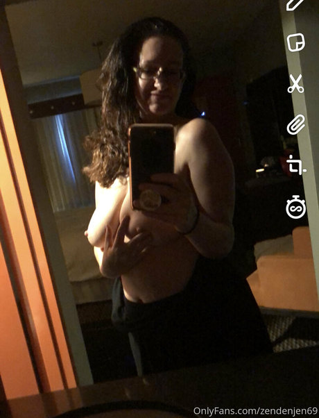 zendenjen69 pretty model galleries