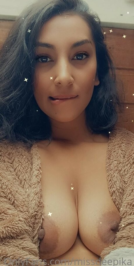 college girl onlyfans naked image