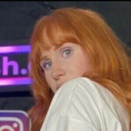 Ash e e best model photos