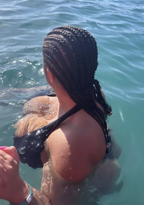 female popular onlyfans free nude gallery