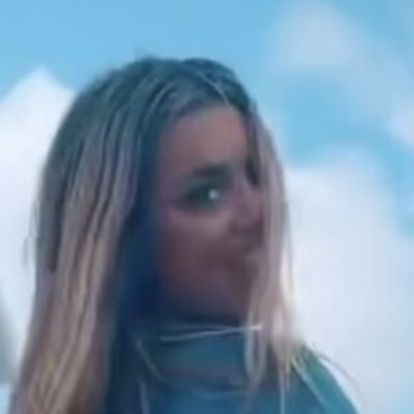 Shahira Miah model sexy image