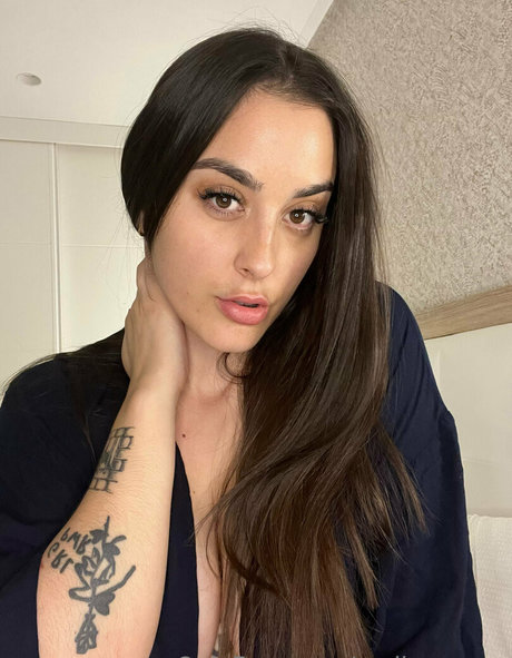 dark nipples onlyfans pretty photo