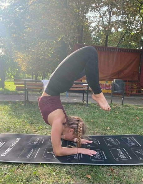 elli elli hot model photos