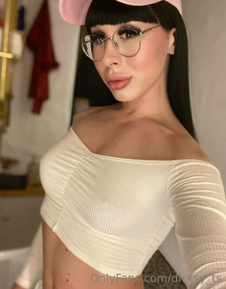 old young lesbian onlyfans beautiful porn photo